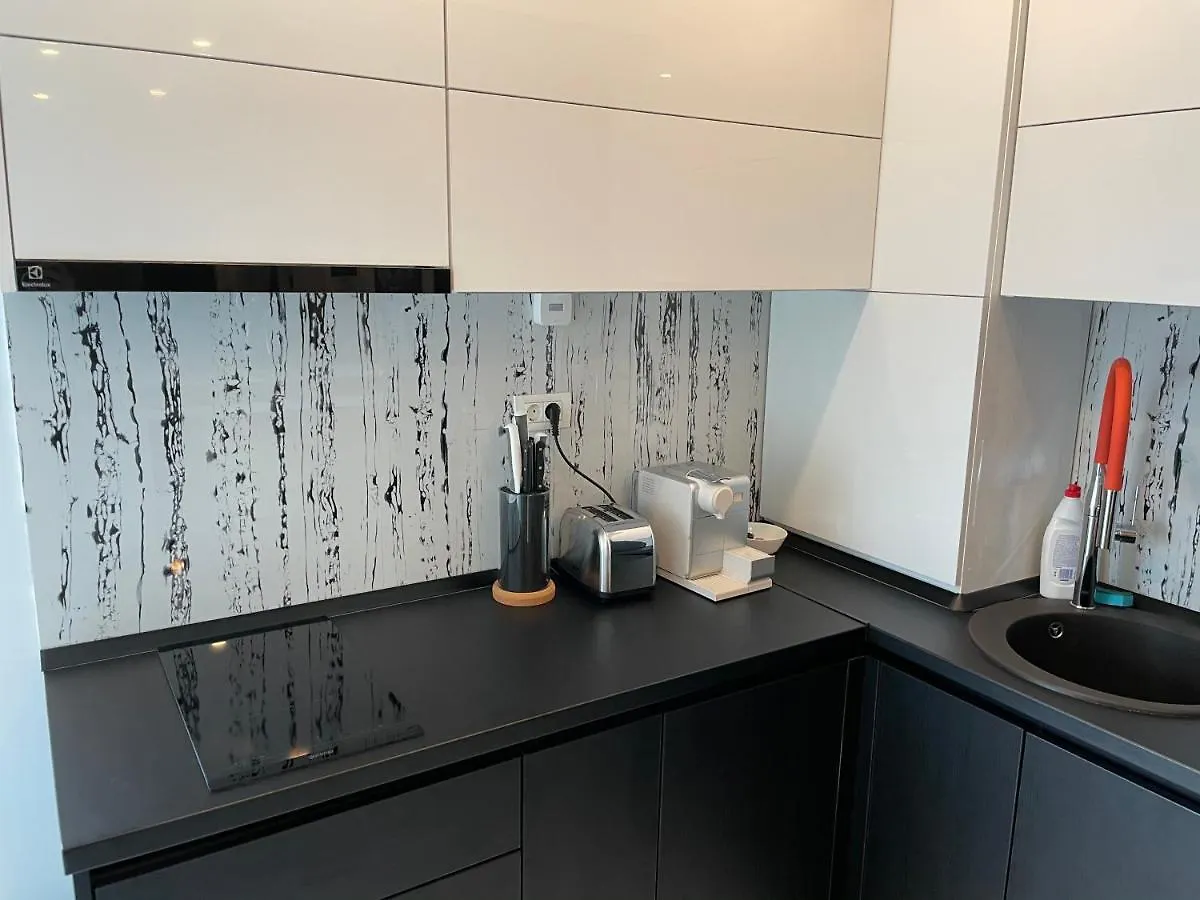 Fancy Westpark 2 Residence Lakeview W7 Bucureşti 0*,