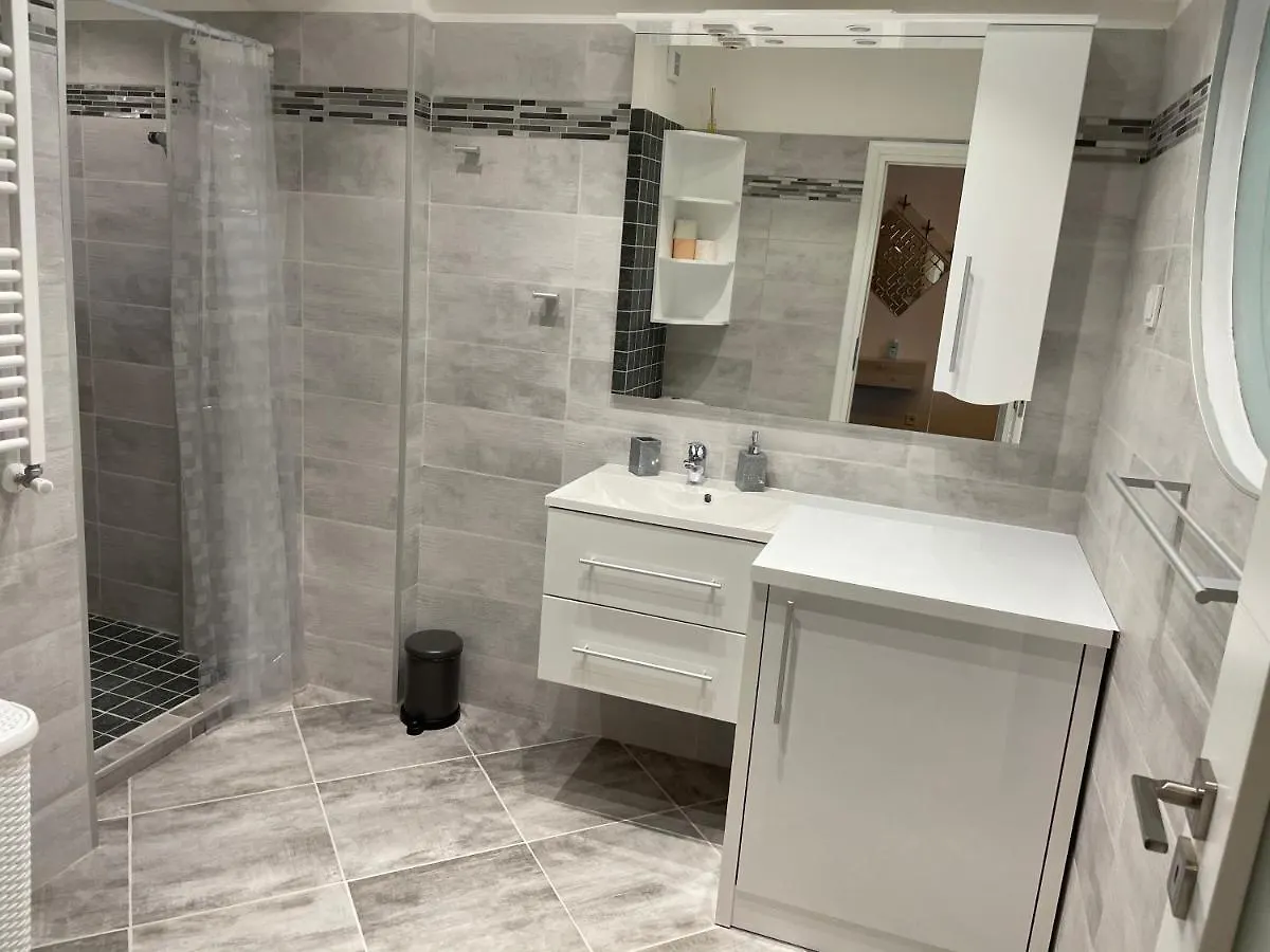 Apartament Fancy Westpark 2 Residence Lakeview W7 Bucureşti