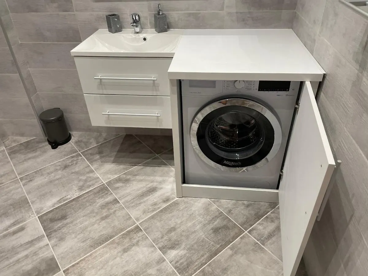 Apartment Fancy Westpark 2 Residence Lakeview W7 Bucharest