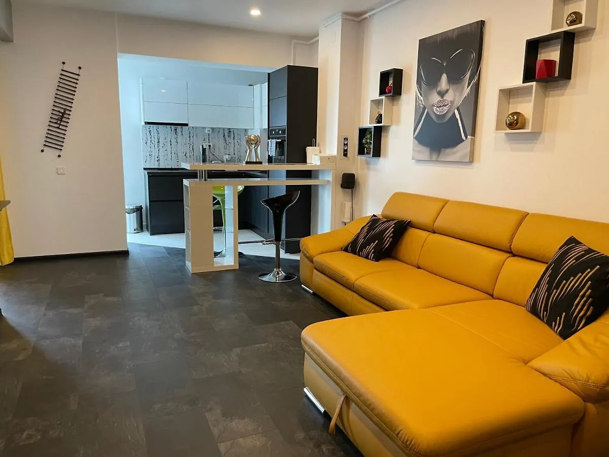 Fancy Westpark 2 Residence Lakeview W7 Bucarest Rumanía
