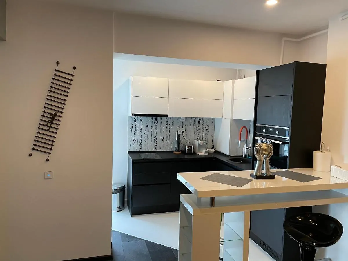 Apartment Fancy Westpark 2 Residence Lakeview W7 Bucharest Romania